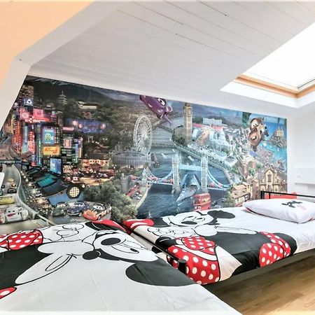 Mickey'S Gateway N4 Pour 6 Votre Refuge Familial Lägenhet Montévrain Exteriör bild